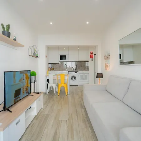 First Line Beachfront Europa Apartamento Portimão